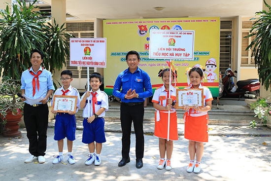 Hội thi nghi thức Đội TNTP Hồ Chí Minh năm học 2022 - 2023 - Nhà Thiếu nhi Quận Bình Thạnh