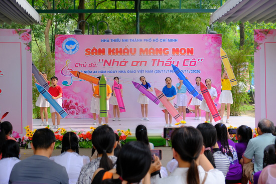 Sân khấu Măng non tháng 11 - Chủ đề " Nhớ ơn thầy cô " năm 2025